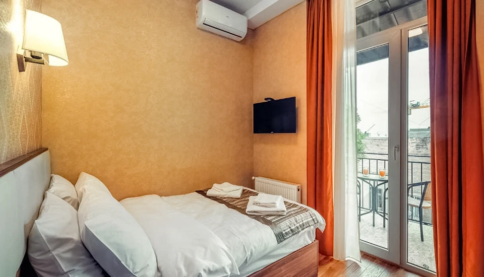 هتل اورنامنت بوتیک تفلیس